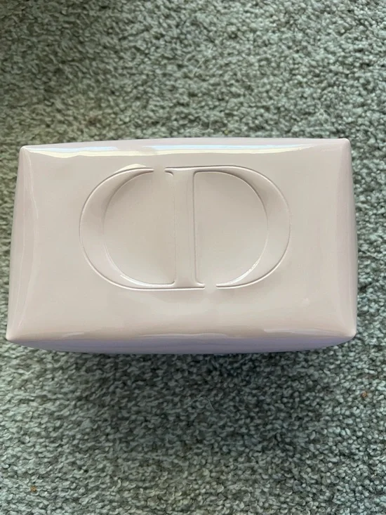 Dior Blush Pink Ceramic CD Logo Trinket Box - Picture 6 of 9